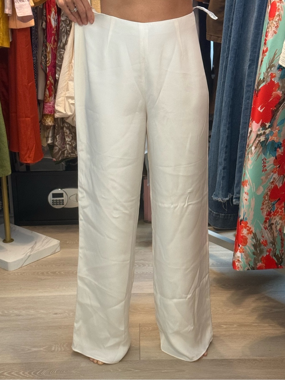 100% Silk Flores & Flores Pants
